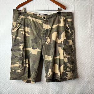Footaction USA Camo Cargo Shorts Ripstop Size 42